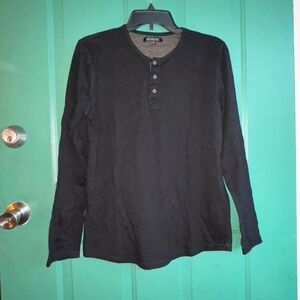 Hethcode size medium mens black Henley shirt